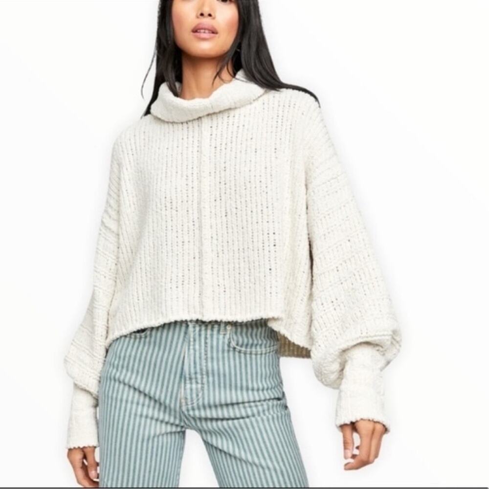 Free People Be Yours Sweater Size Medium Oversized  New With Tags